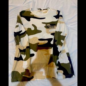 Hollister long sleeve T-shirt